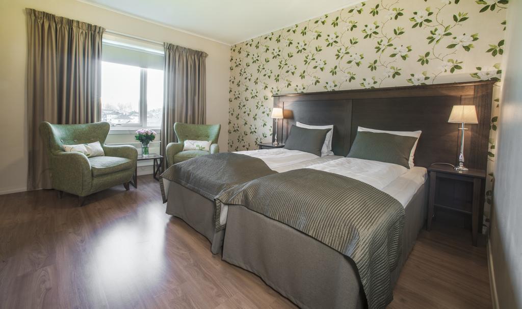 Home Hotel Park ハルデン エクステリア 写真