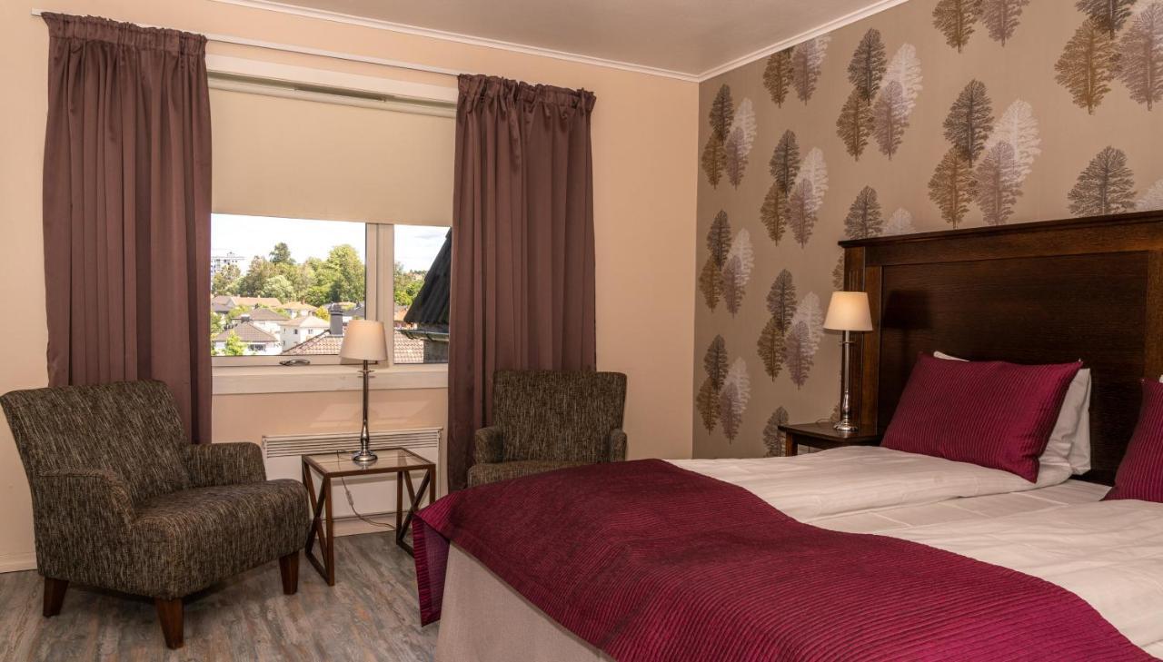 Home Hotel Park ハルデン エクステリア 写真